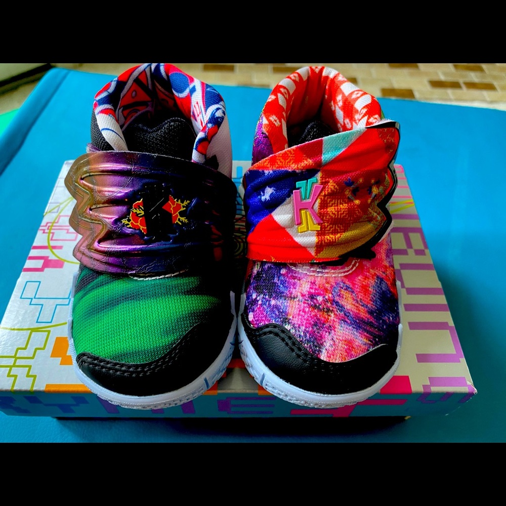 Nike Kyrie Five Sneakers